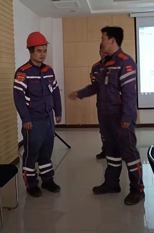 ccff66ff80f54a0aa0572daf79d17487