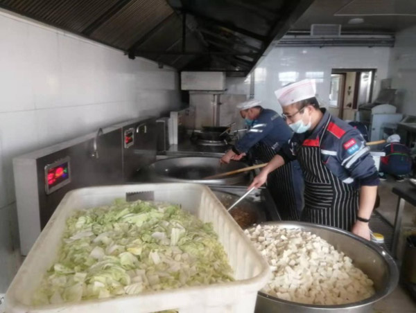 47def2c265b34651b89c3e76d52daee5