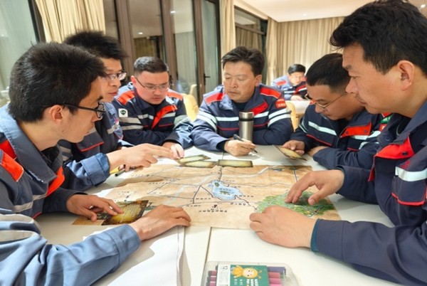 01070554df1d4f4daf52ebcfc11e881a