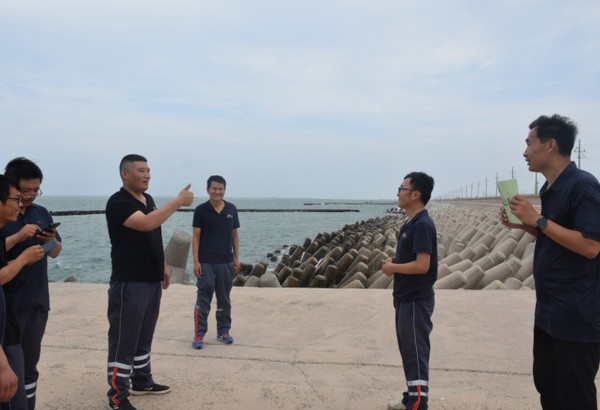 54b812617b4346768661e255859895fd