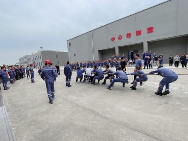 bf8b0ab14b694321b4335ff5eb8f32af