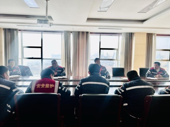 泛论开展成绩 ▏共话优美未来  山东南宫国际石化有限公司 召开第八期“我与总司理面扑面”交流座谈会