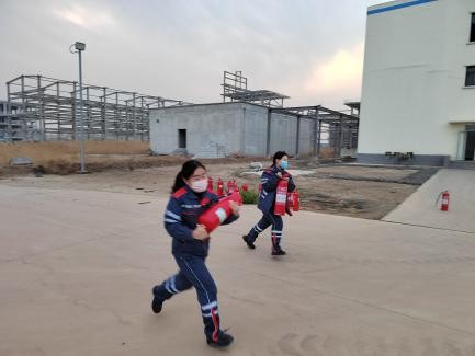 857e8603691340dbbb6cb7e33d0f77d9