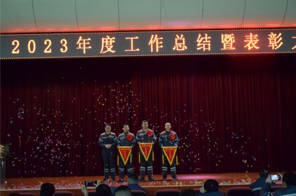 9716e8a509ac460580e9cd5cfaa7dd6a