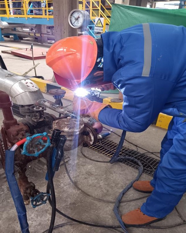 5318e6d2495449a589b9eee31d8ddae3