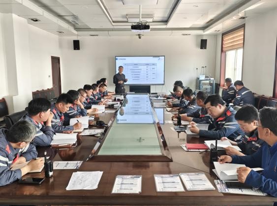 873de37419844ea2bd76f8b0e3a230c9