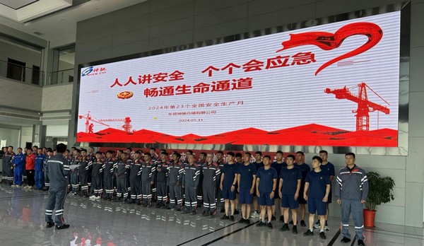 1881b95d4d9143eea0b4c64aa060ca80