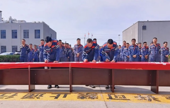 da5b3df4eae1438fa4c1a086d0cde8d1