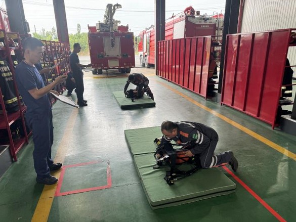 37bd1d653293404fb6905c49d2f6028b