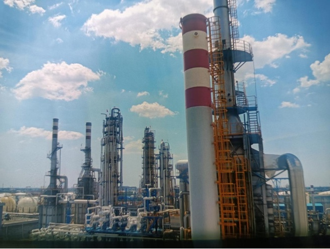 f63cce8ee4a3494db4126e963b76d561